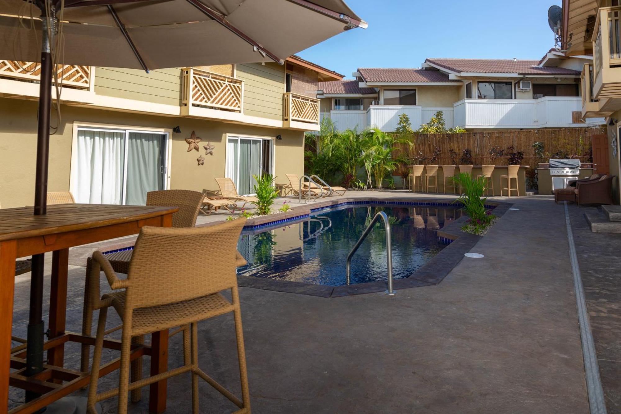 Bamboo Suite, 1 Bedroom, Sleeps 4, Pool & Bbq, Pre-Renovation Summer Sale Kihei Exterior photo